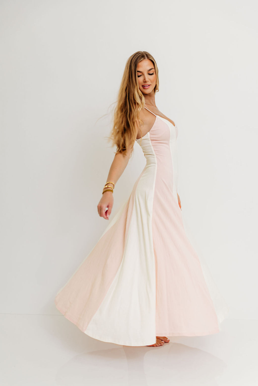 Cher Vertical Striped V-Neck Flare Maxi Dress in White/Milky Pink