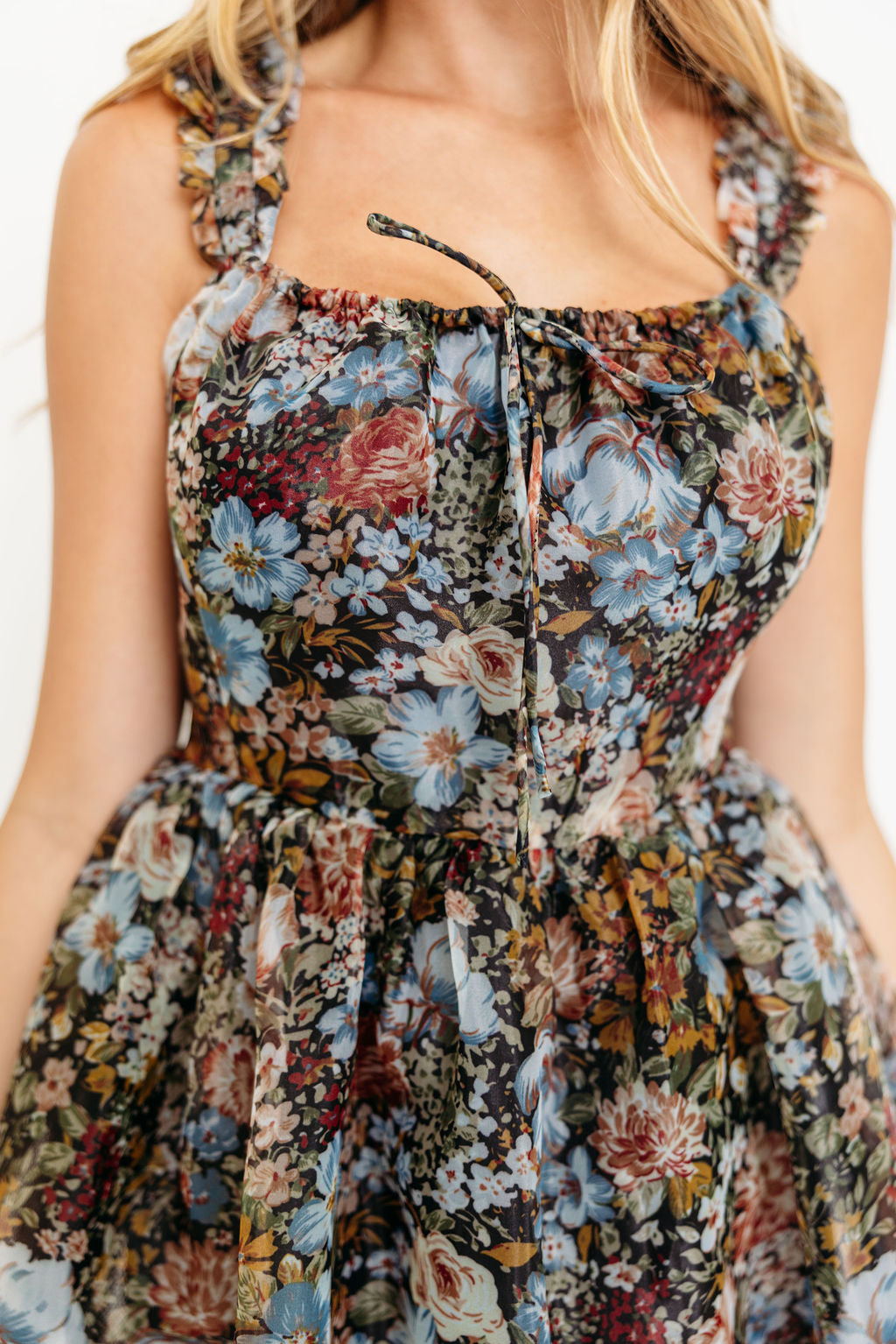 Jiana Maxi Dress in Black