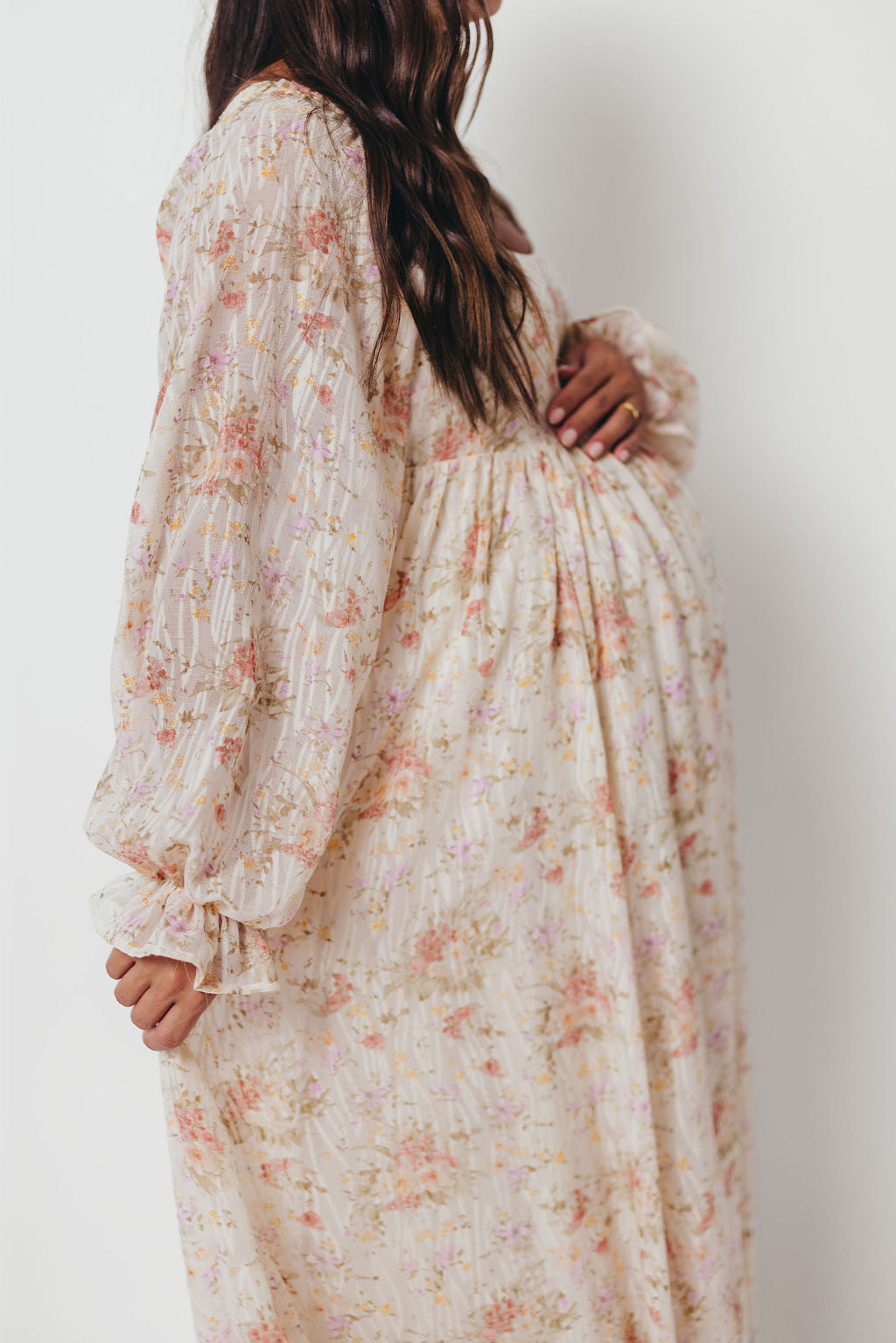 Rosey Woven Floral Print Empire Maxi Dress in Cream Multi - Bump Friendly