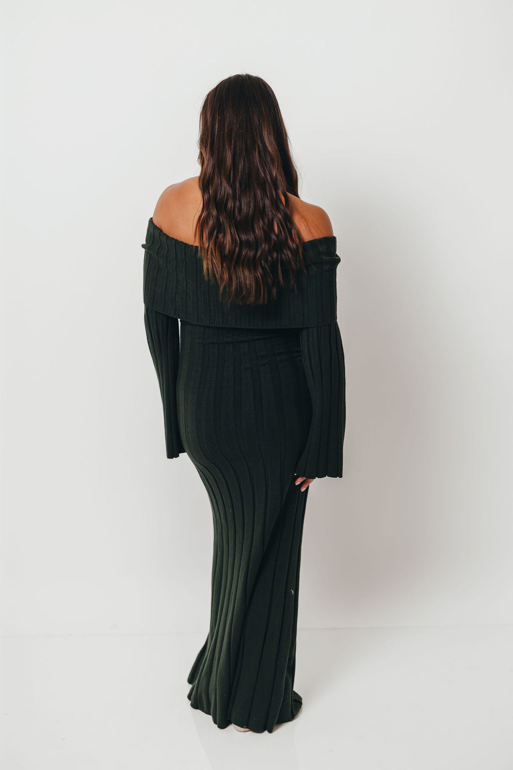 Evella Maxi Dress in Evergreen - Bump Friendly
