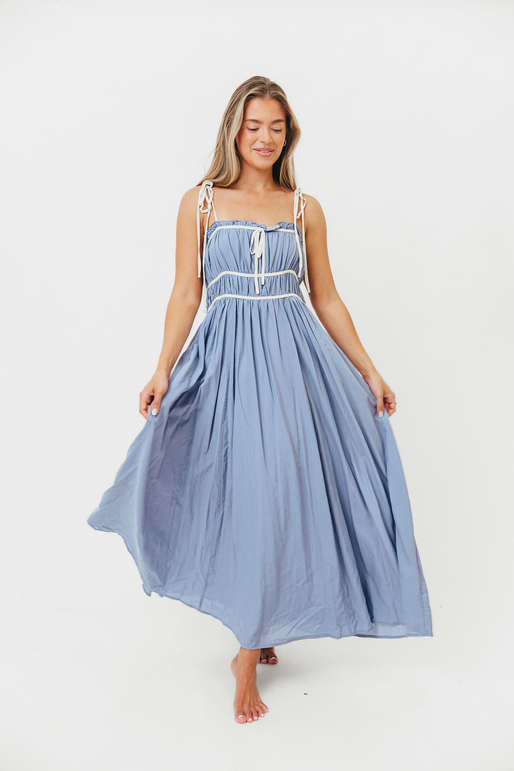 Hilsy Cotton Blend Contrast Trim Maxi Dress in Elemental Blue