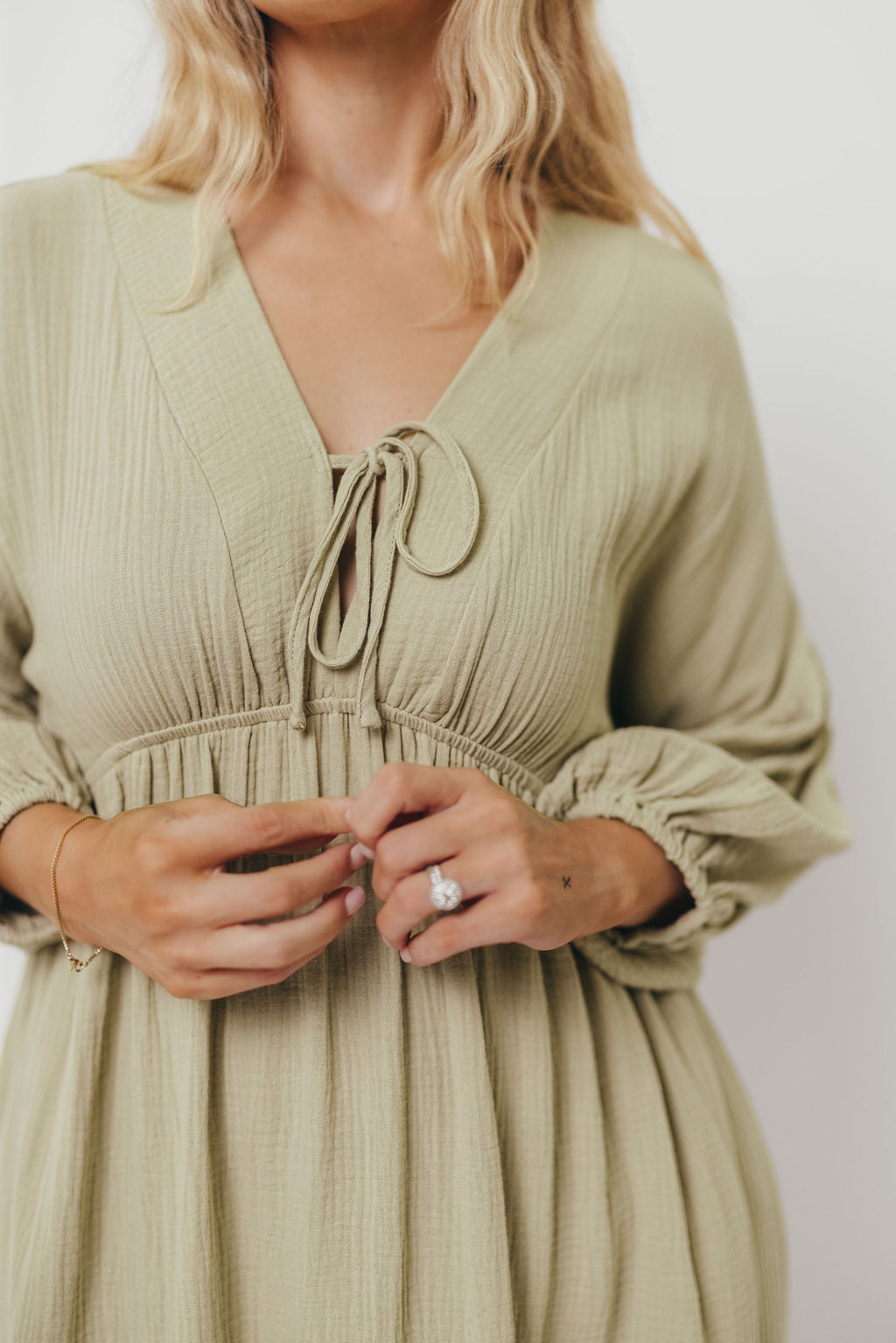 Hunter 100% Cotton Gauze Midi Dress in Thyme - Bump Friendly and Inclusive Sizing *9/22 PRE-ORDER*