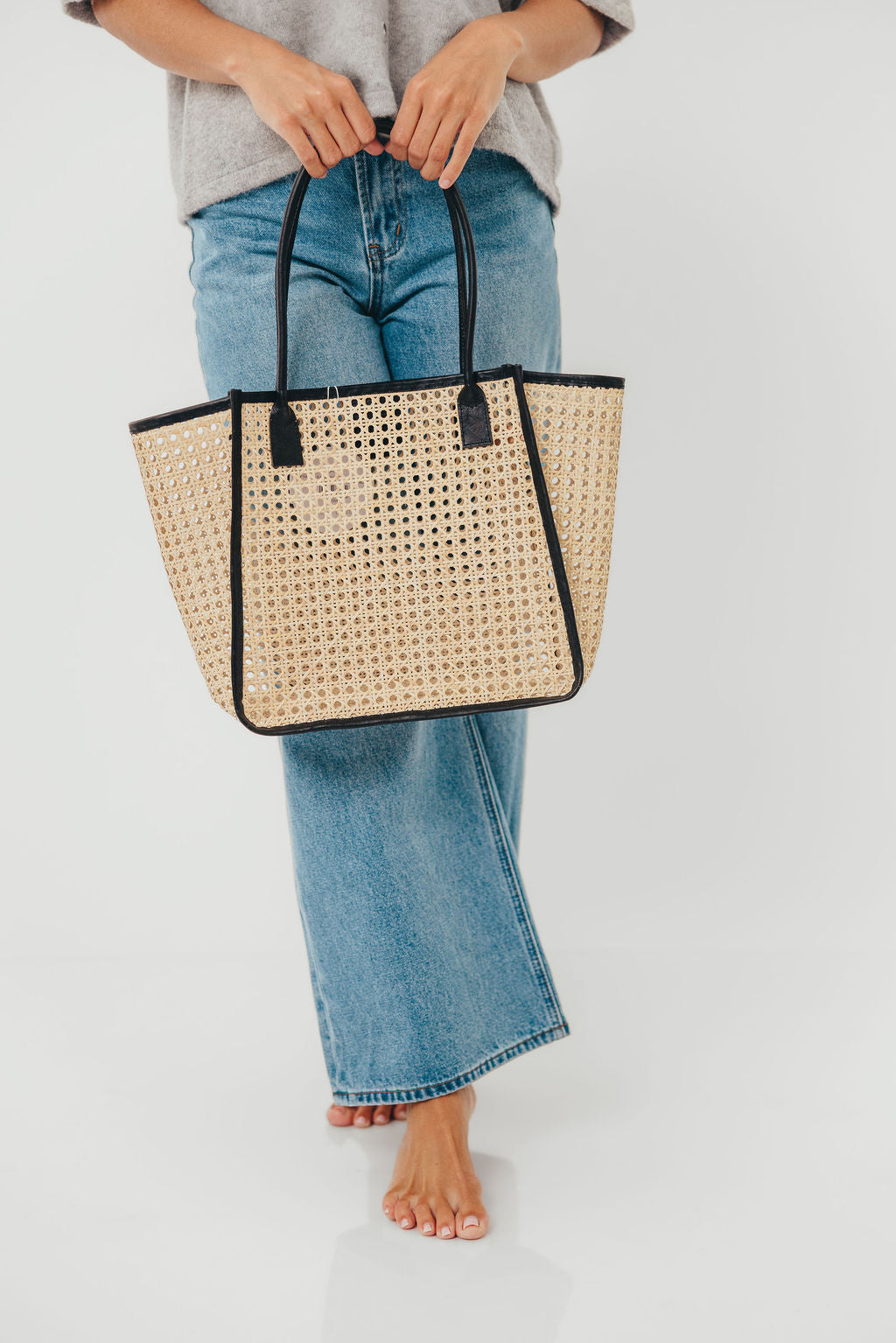Kangin Rattan Tote in Black