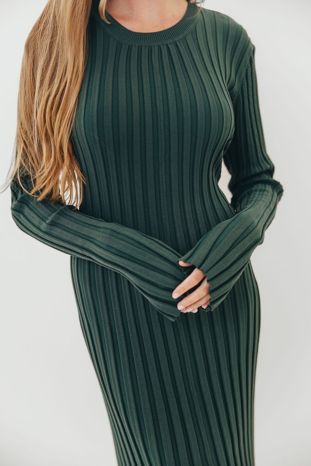 Colette Premium Long Sleeved Ribbed Knit Maxi Dress in Green - Bump Friendly