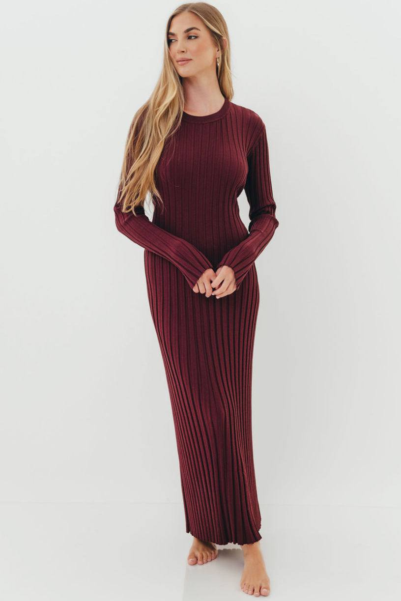 Colette Premium Long Sleeved Ribbed Knit Maxi Dress in Burgundy - Bump Friendly