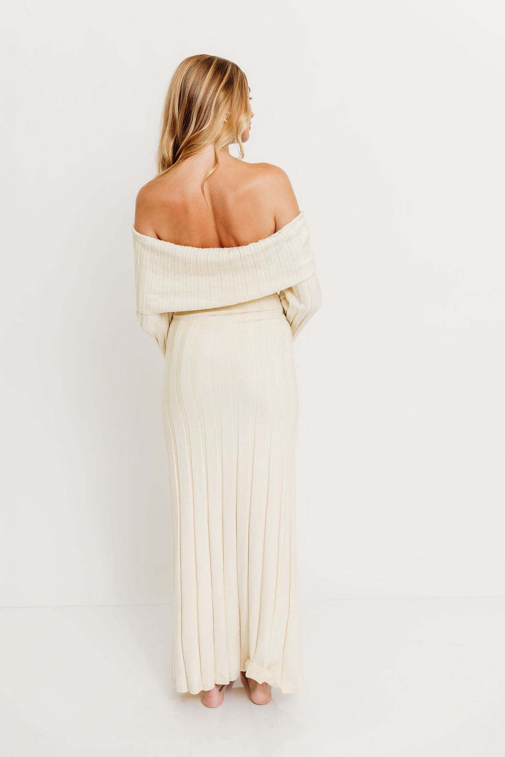 Evella Maxi Dress in Cream - Bump Friendly & Inclusive Sizing