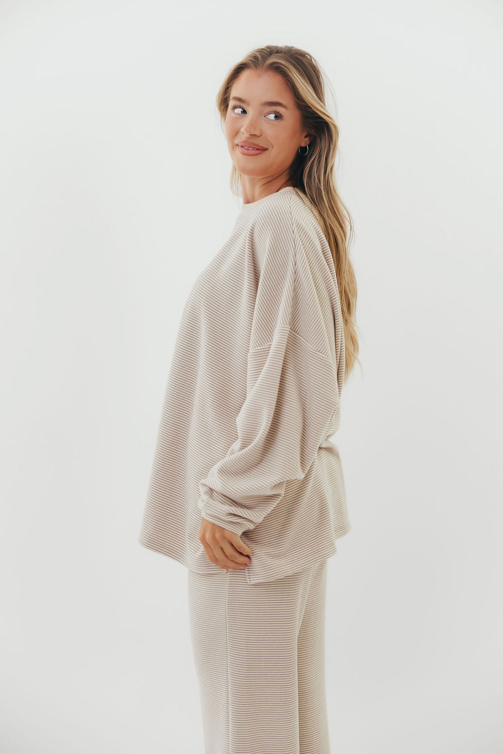Naomi Oversized Fleece Top in Cream/Grey - Bump Friendly *Worth Exclusive Print*
