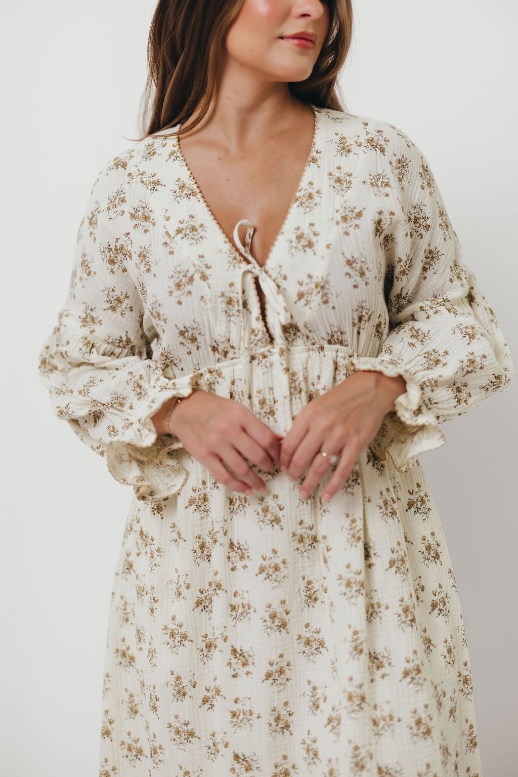 Hunter 100% Cotton Gauze Maxi Dress with Detail Trimming in Cream Taupe Floral - Bump Friendly and Inclusive Sizing