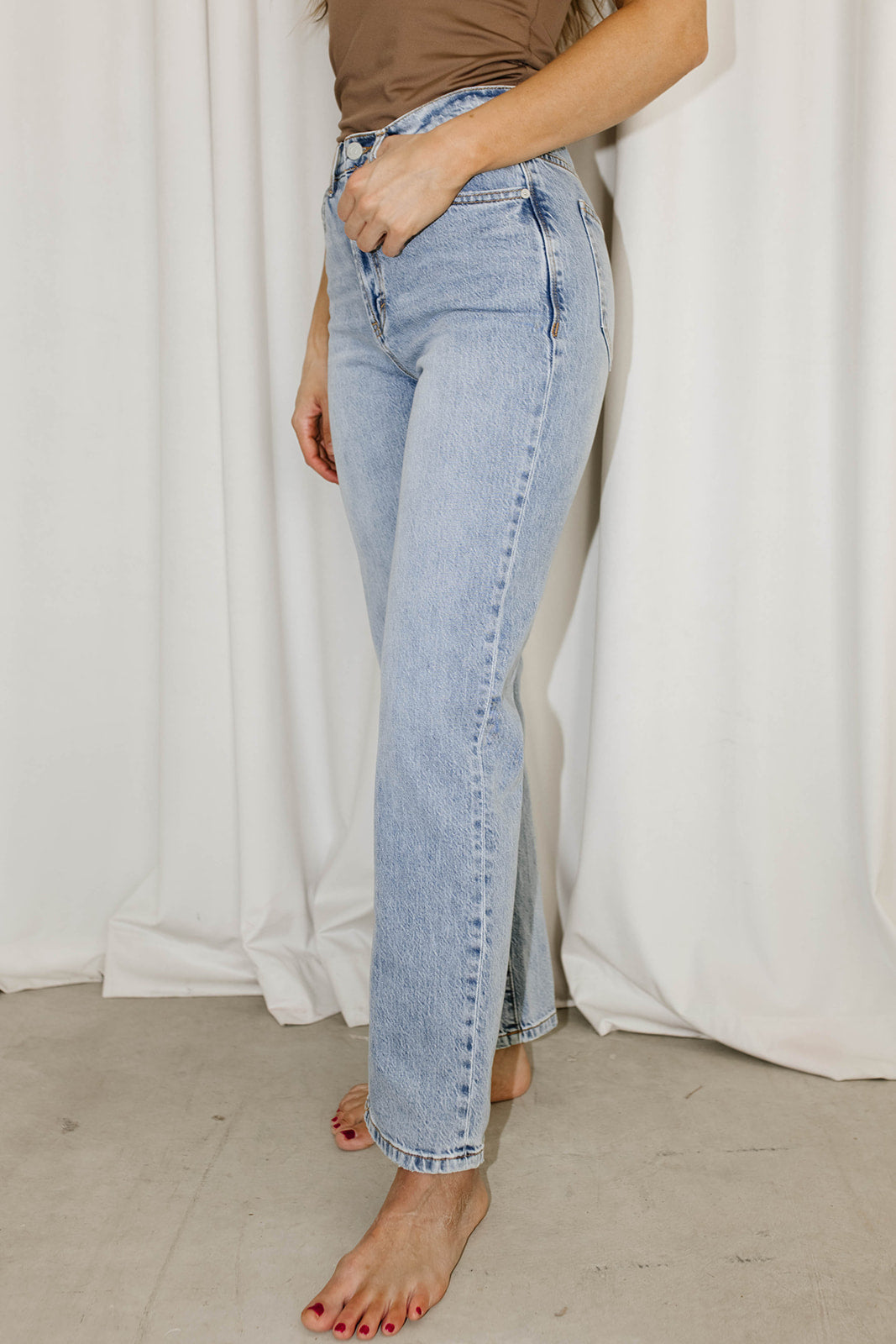 Peyton High Rise Straight Jean in Paloma