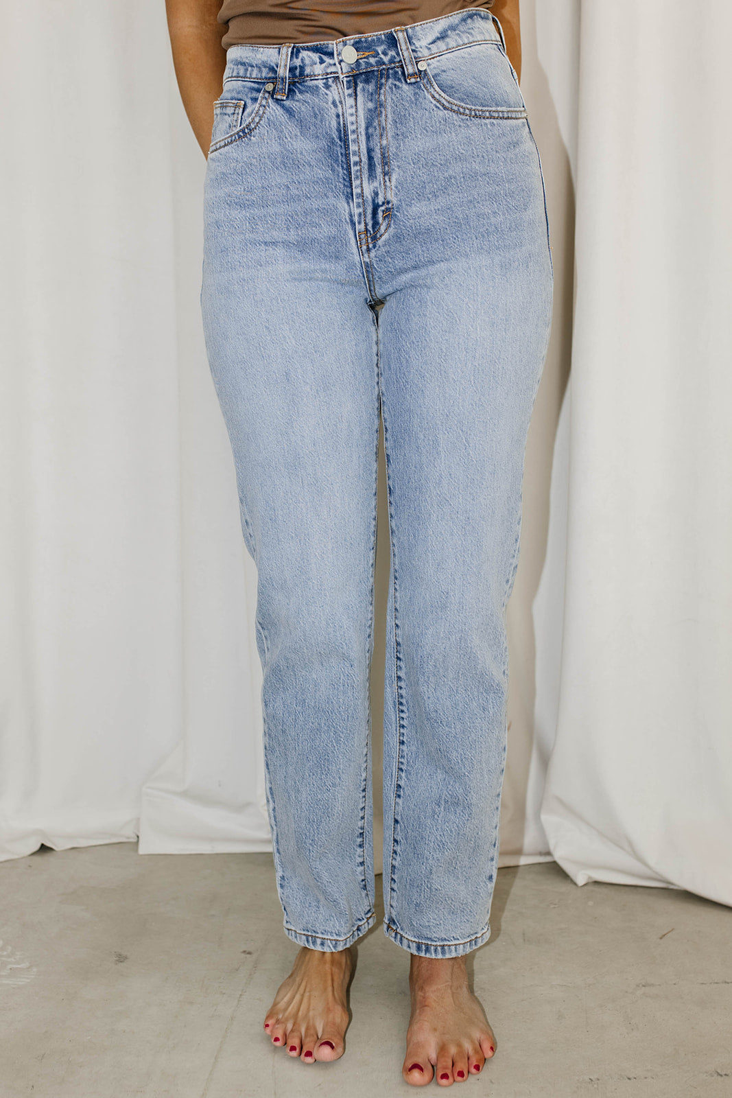 Peyton High Rise Straight Jean in Paloma