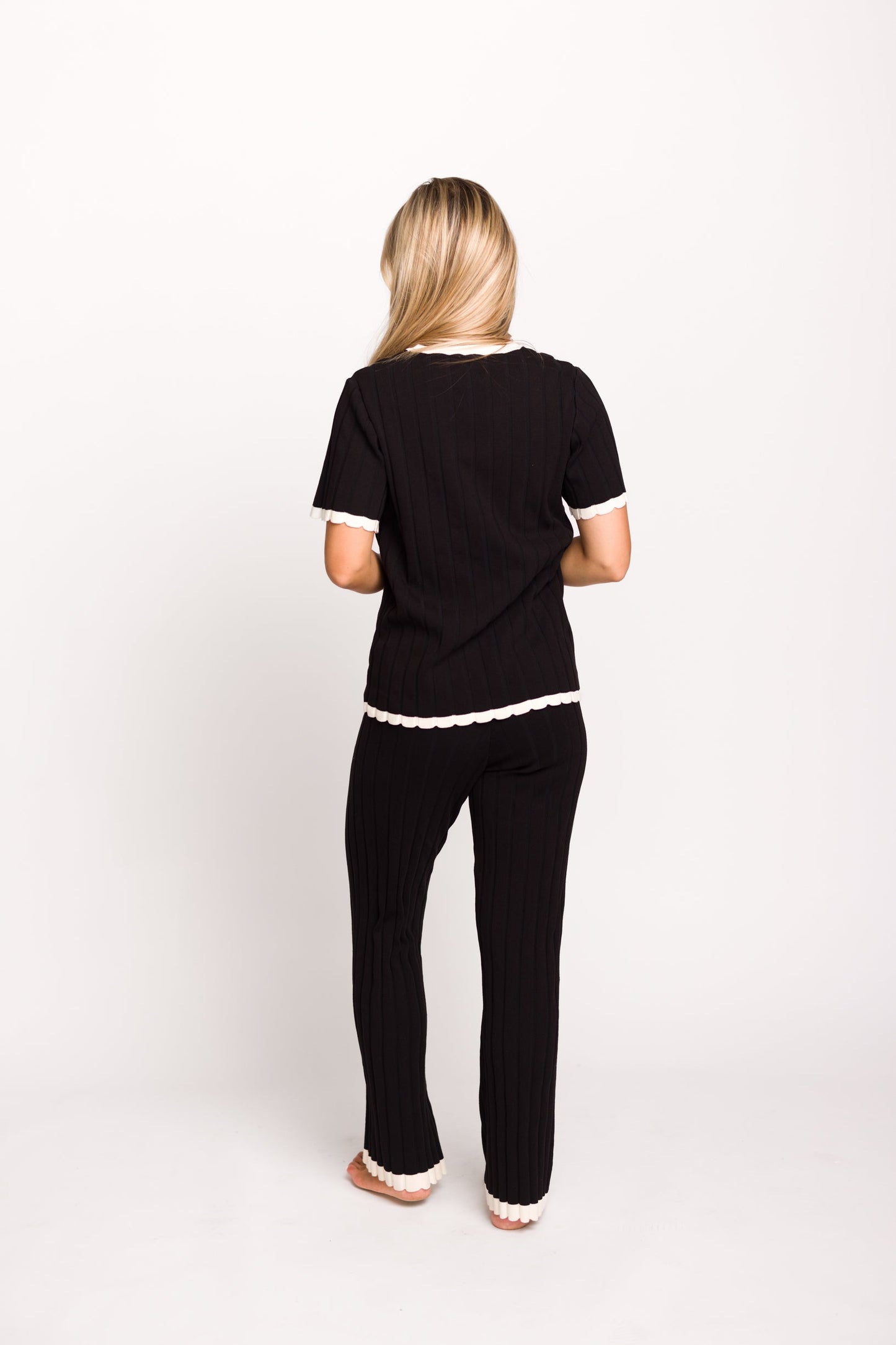 Adele Ribbed Knit Top and Pants Set in Black
