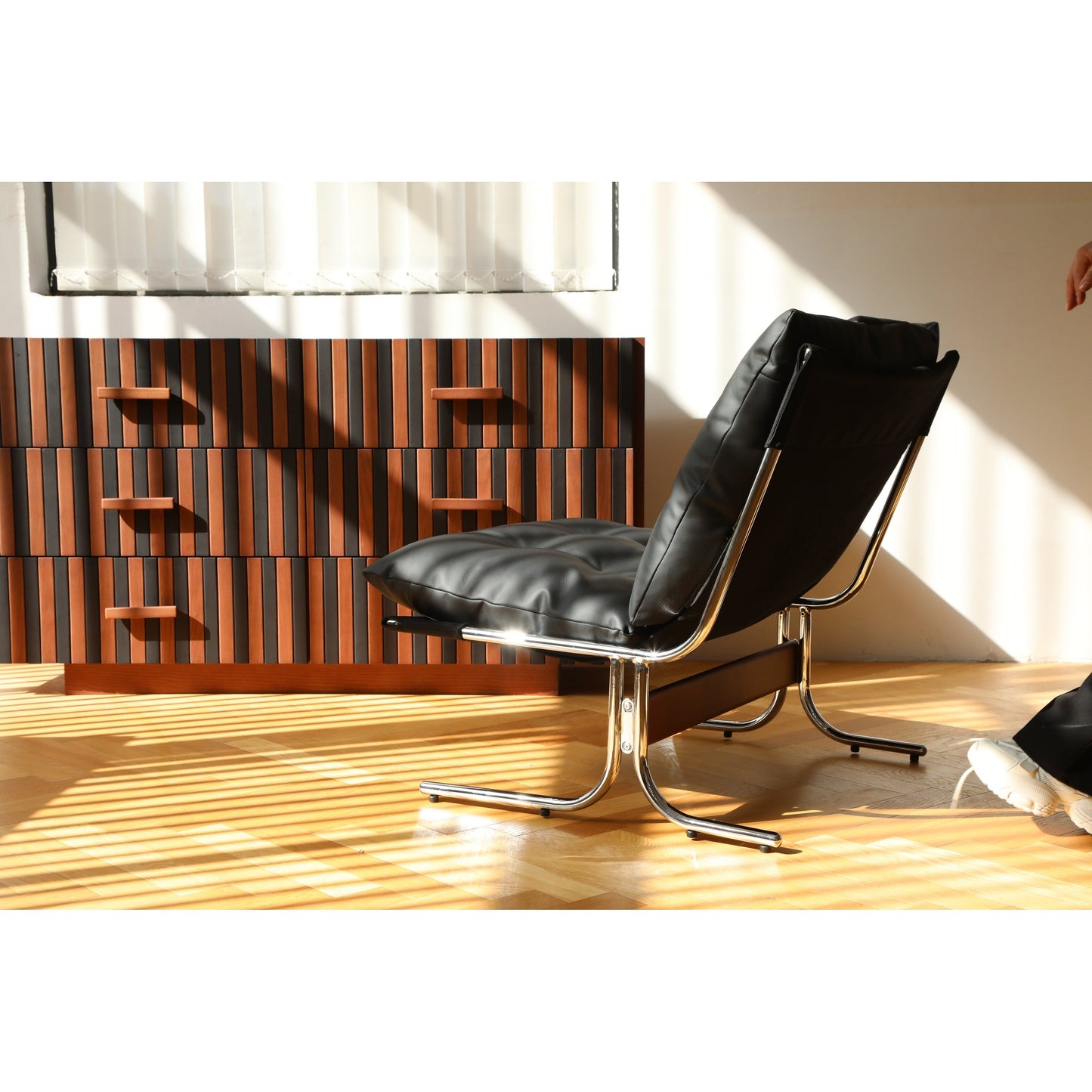 Leather Armchair, Modern Accent Chair High Back, Living Room Chairs with Metal Legs and Soft Padded, Sofa Chairs