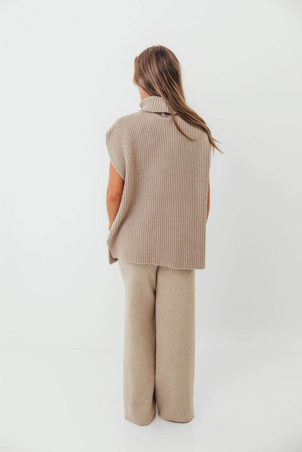 Hilaria Turtle Neck Sweater Top and Pants Set in Stone