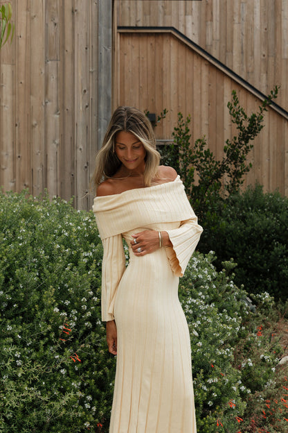 Evella Maxi Dress in Butter Yellow - Bump Friendly & Inclusive Sizing