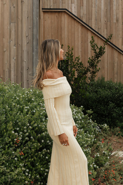 Evella Maxi Dress in Butter Yellow - Bump Friendly & Inclusive Sizing