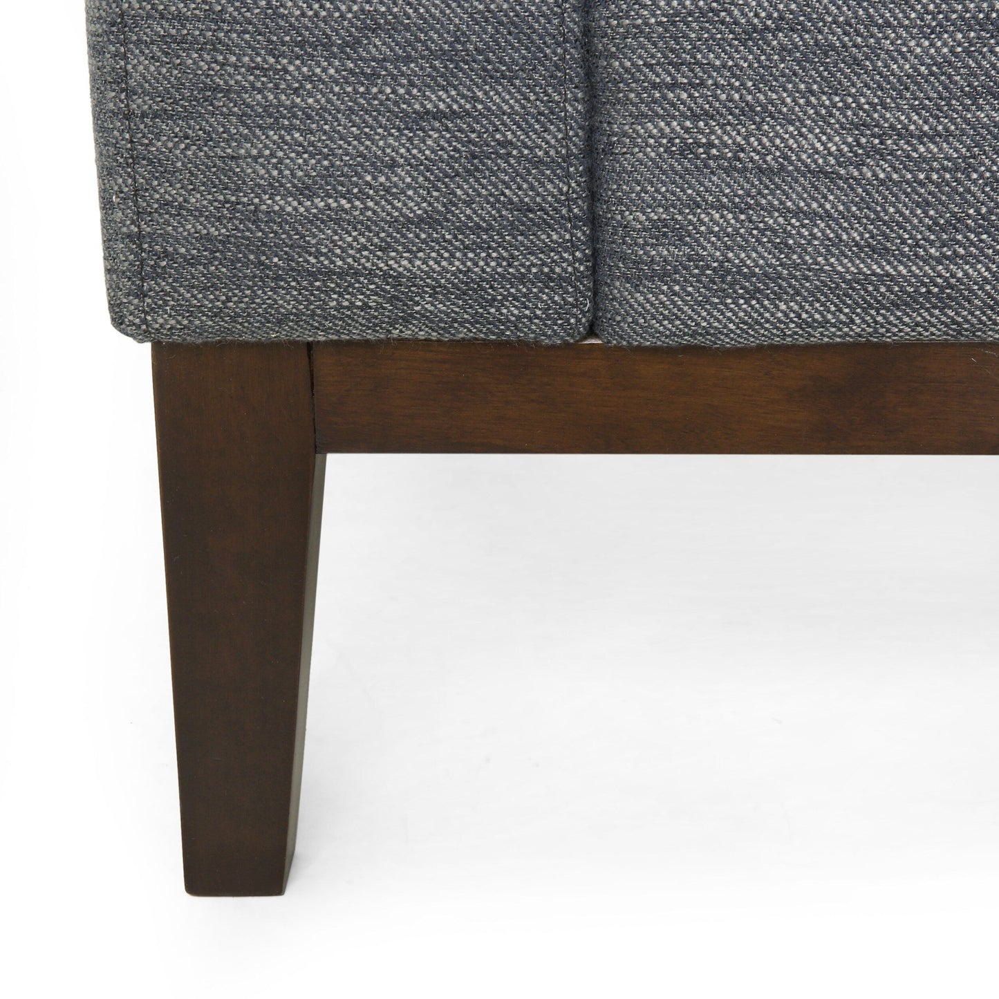 3-seater Sofa with Wood Legs and Matching Pillows