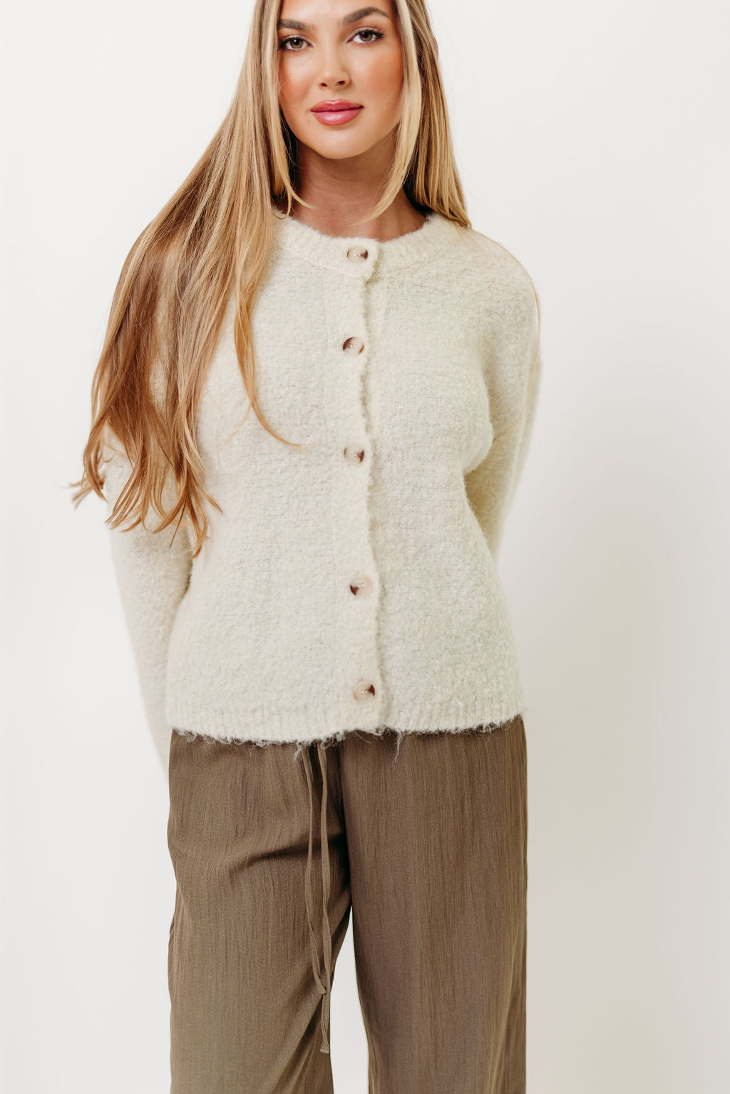 Pillow Talk Cardigan Top in Cream