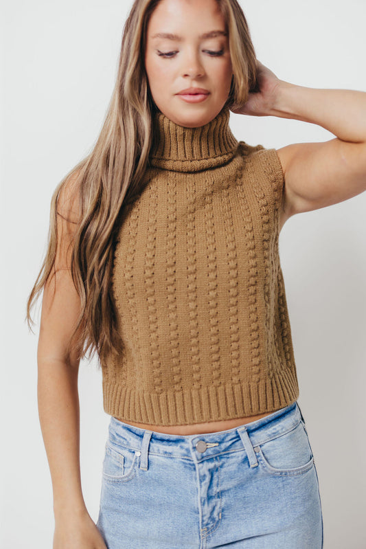 Mandi Sweater Vest in Camel