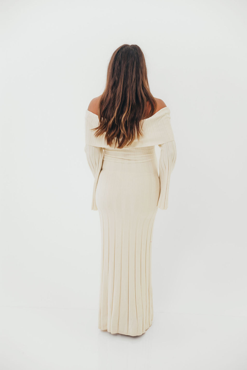 Evella Maxi Dress in Cream - Bump Friendly & Inclusive Sizing