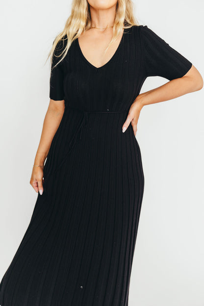 Oakley Ribbed Maxi Dress in Black - Bump Friendly