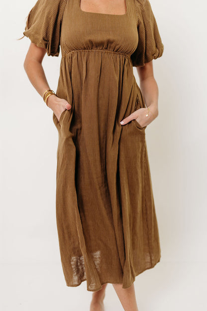 Phoebe Midi Dress in Camel/Cream