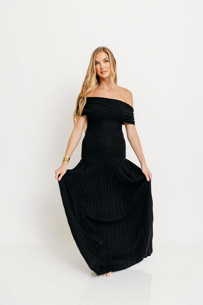 Elina Maxi Dress in Black