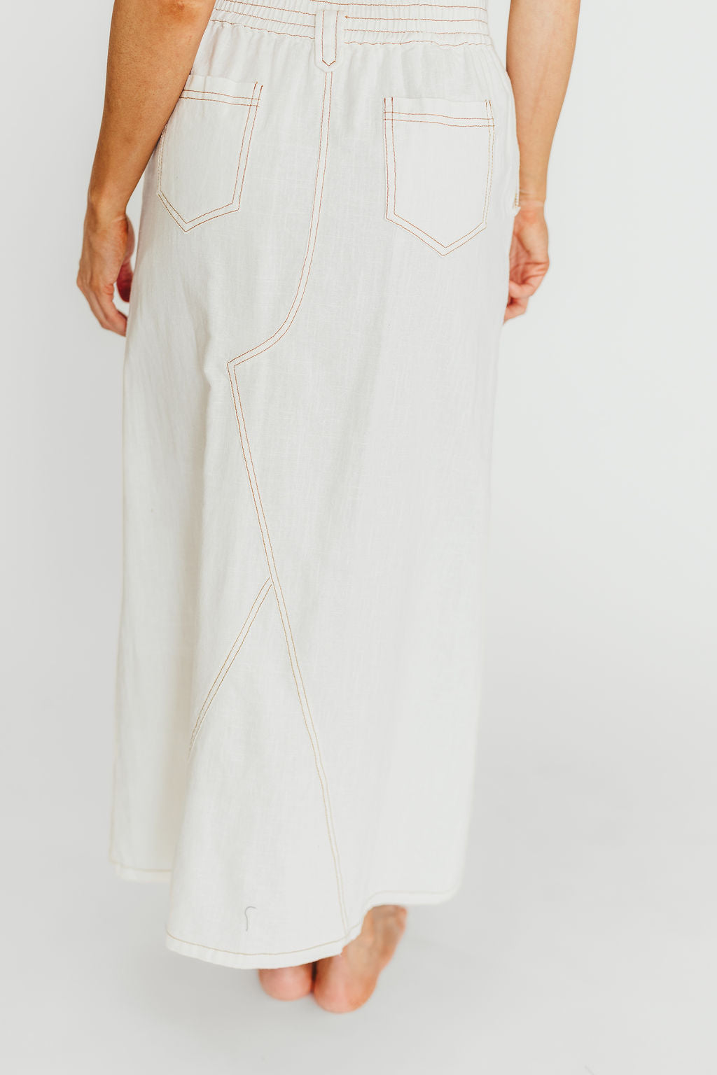 Marium Washed Linen Blend Maxi Skirt in Off-White