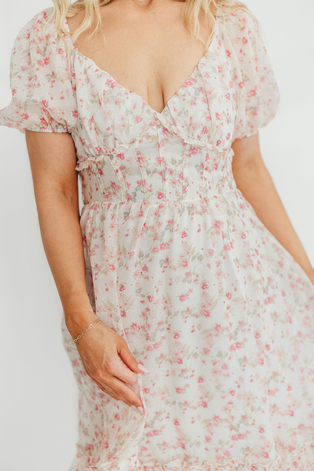 Danielle Corset Maxi Dress in White/Pink Floral