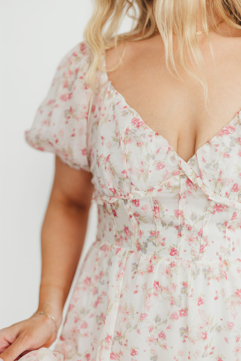 Danielle Corset Maxi Dress in White/Pink Floral