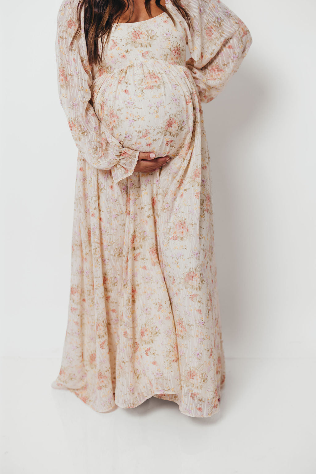Rosey Woven Floral Print Empire Maxi Dress in Cream Multi - Bump Friendly