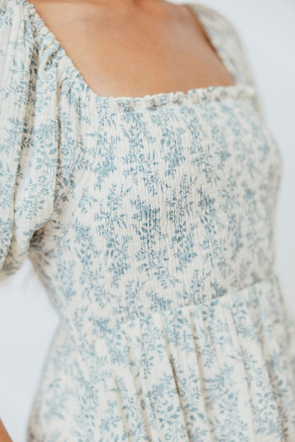 Livvy 100% Cotton Maxi Dress in Blue Foliage - Bump Friendly & Inclusive Sizing