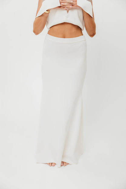 Premium Lauri Sleeveless Button Down Top and Maxi Skirt Set in Off White