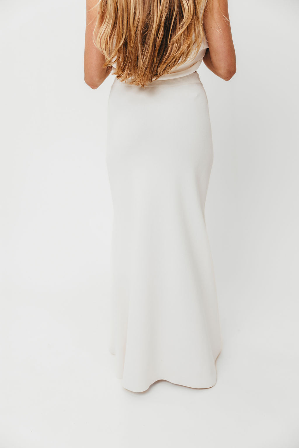Premium Lauri Sleeveless Button Down Top and Maxi Skirt Set in Off White