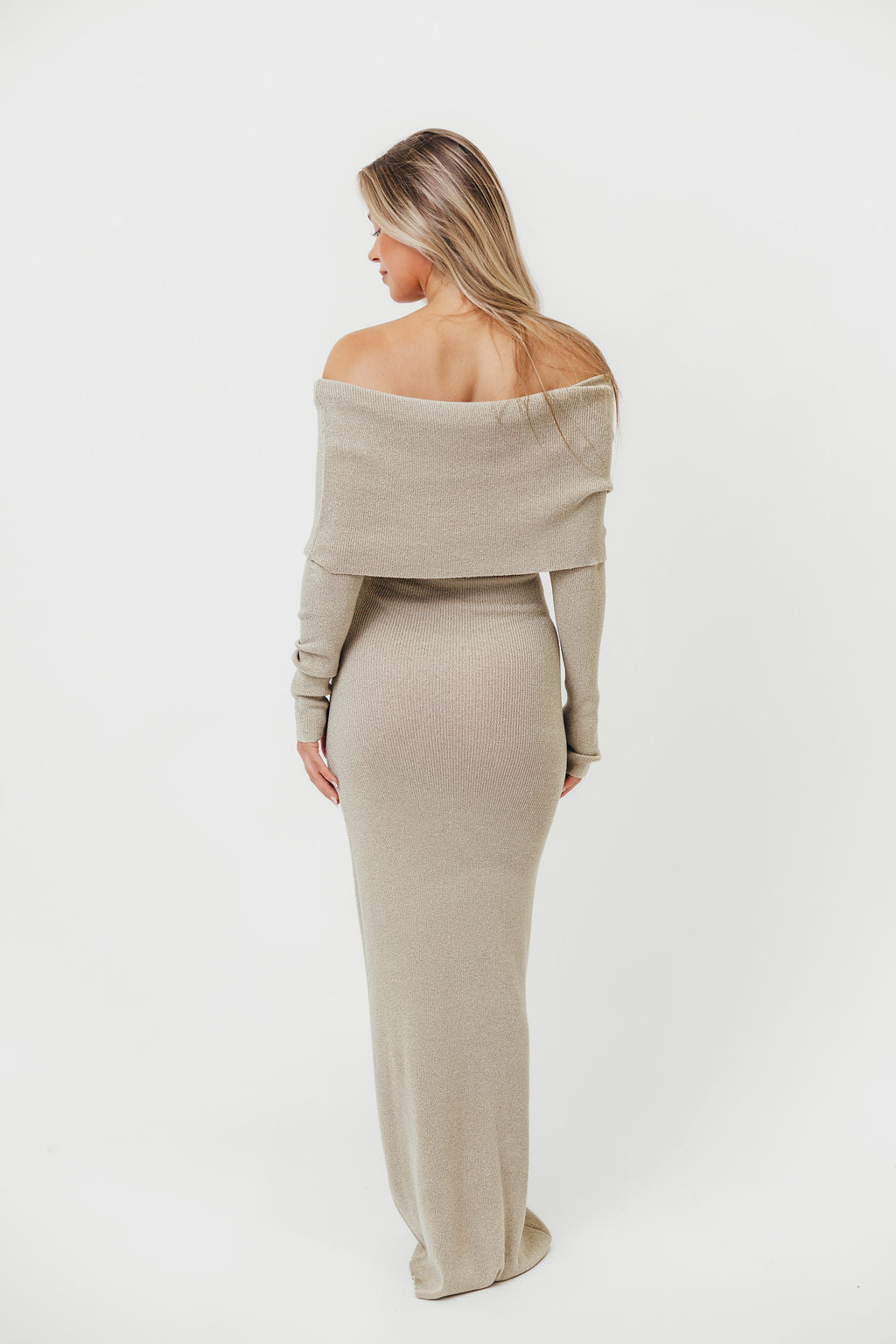 Winona Off-the-Shoulder Knit Maxi Dress in Oyster