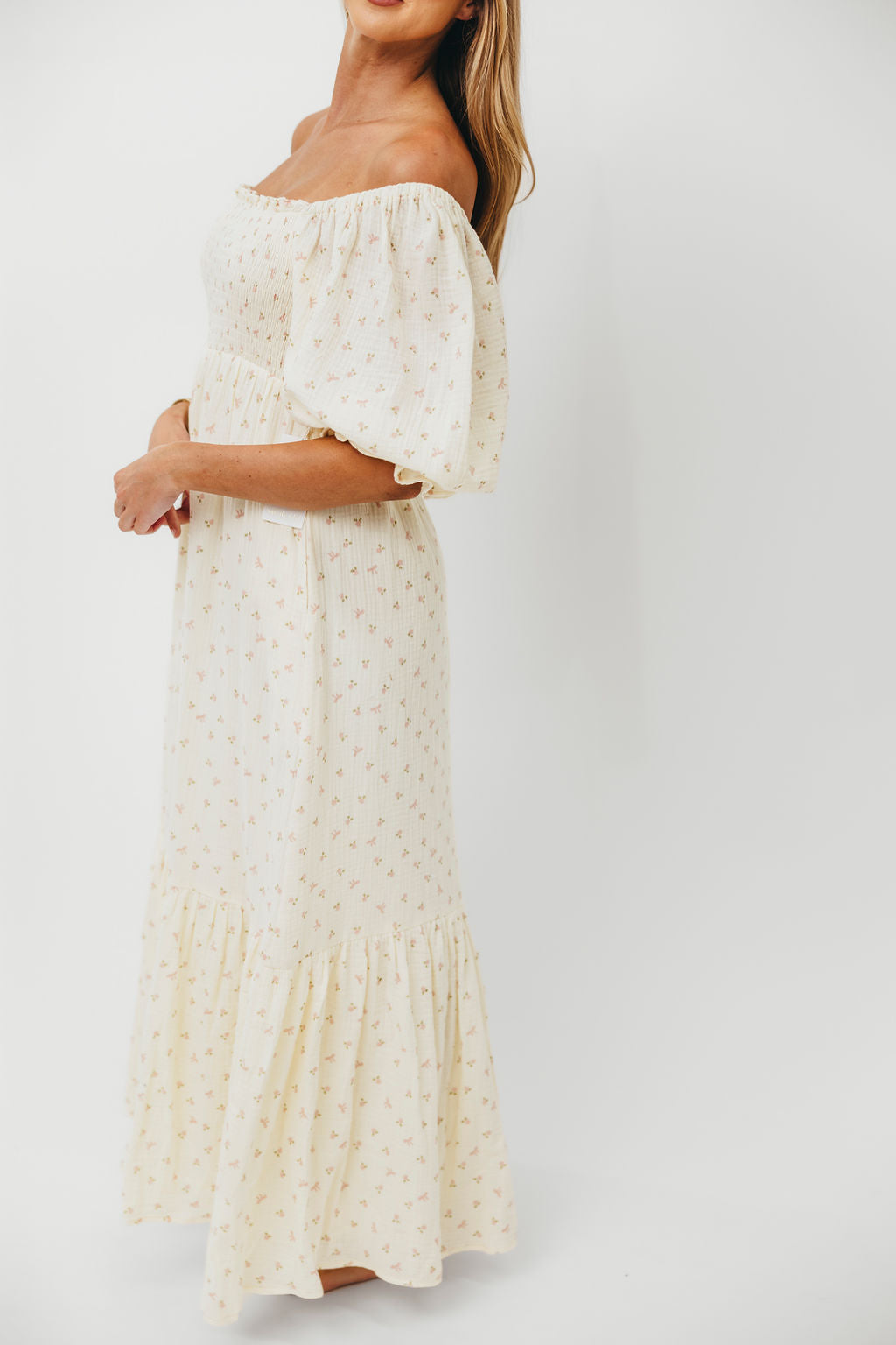 Livvy 100% Cotton Maxi Dress in Petite Pink Floral - Bump Friendly & Inclusive Sizing