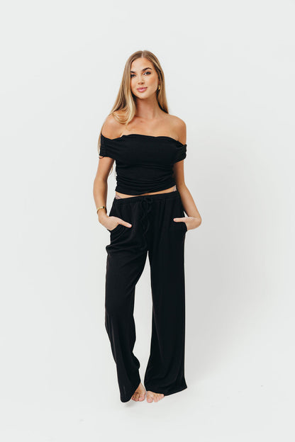 Zendaya Off-Shoulder Top and Drawstring Pants Set in Black