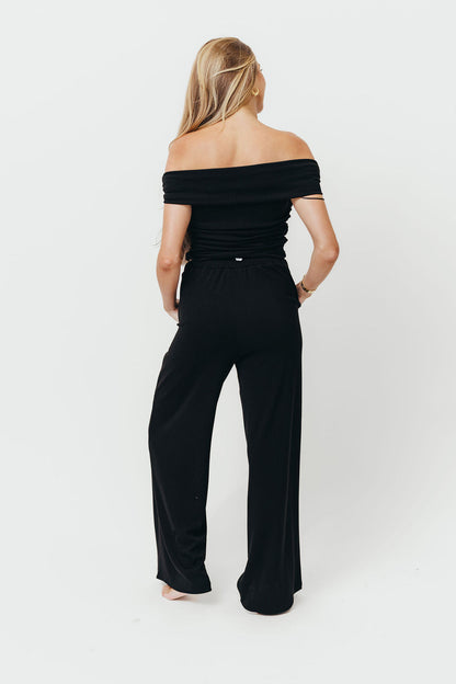 Zendaya Off-Shoulder Top and Drawstring Pants Set in Black