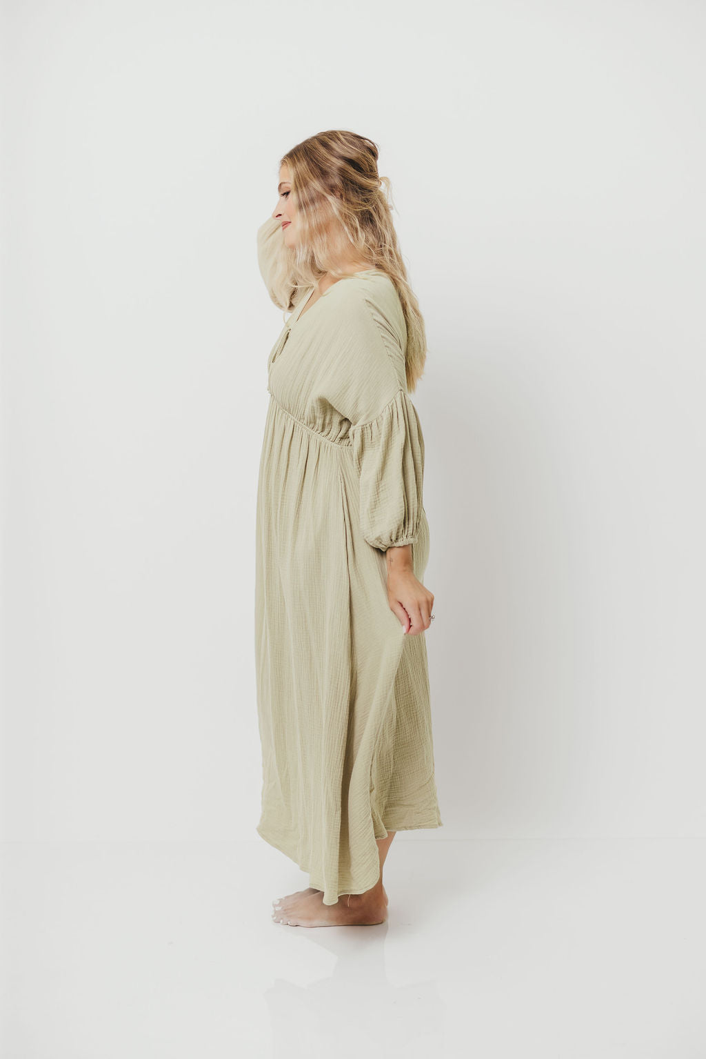 Hunter 100% Cotton Gauze Midi Dress in Thyme - Bump Friendly and Inclusive Sizing *9/22 PRE-ORDER*