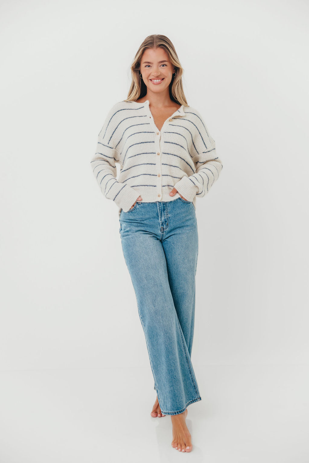 Bellevue Cardigan Top in Ivory Navy