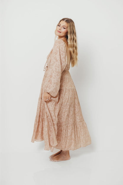 Elyse Maxi Dress in Beige Floral
