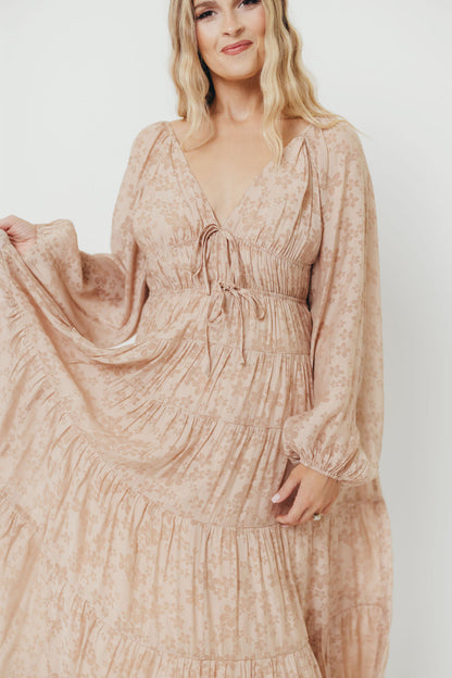 Elyse Maxi Dress in Beige Floral