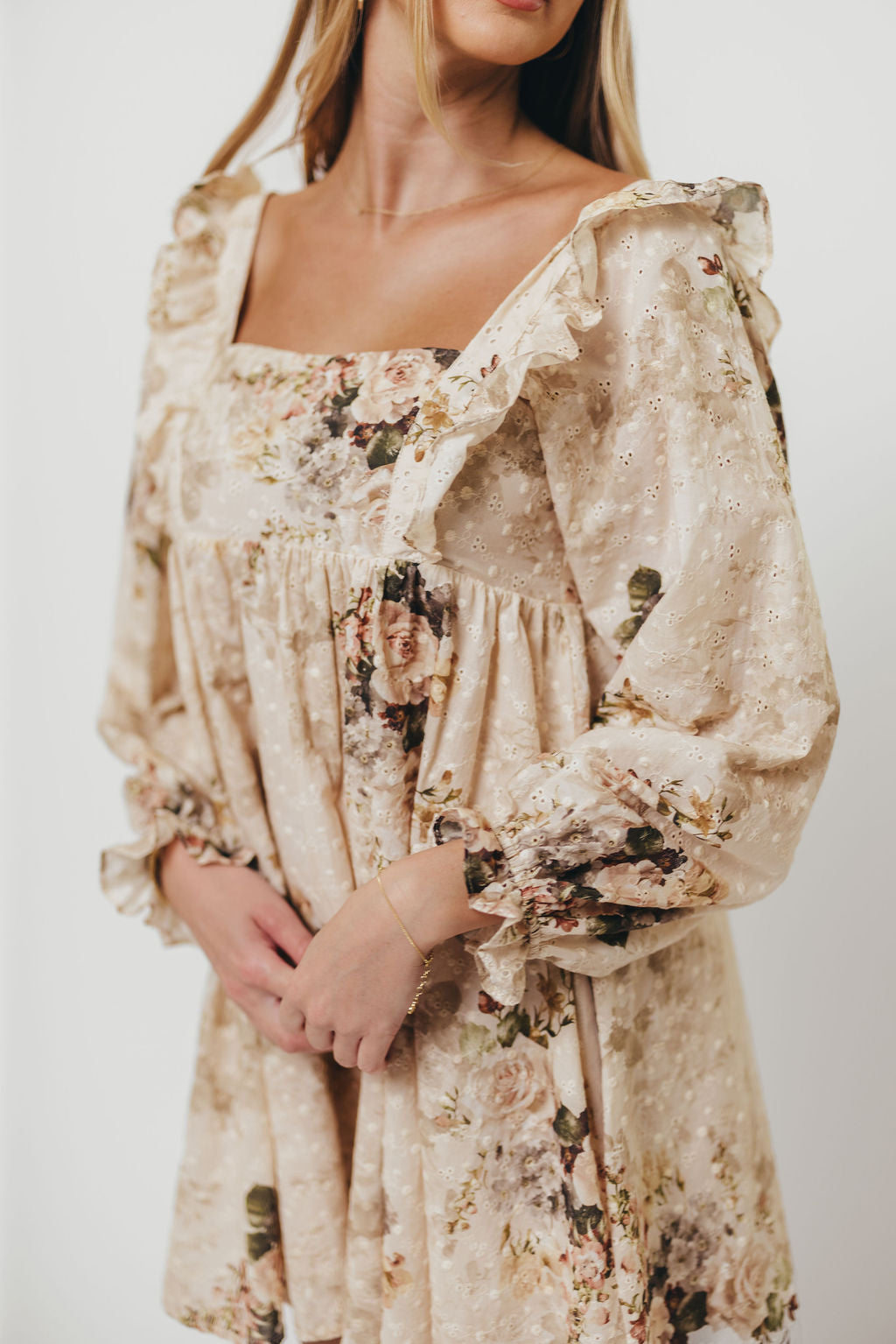 Tayler 100% Cotton Mini Dress in Beige Floral