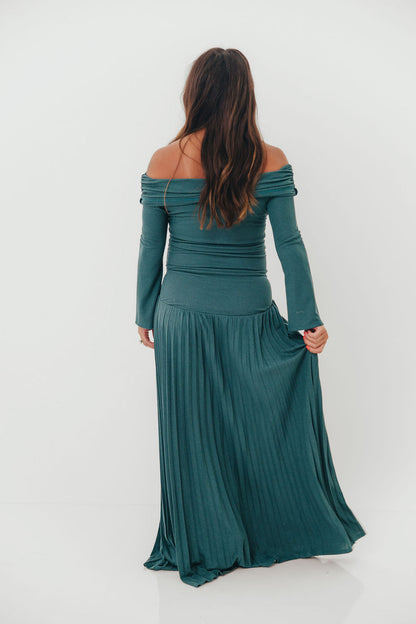Lennox Long Sleeve Maxi Dress in Green