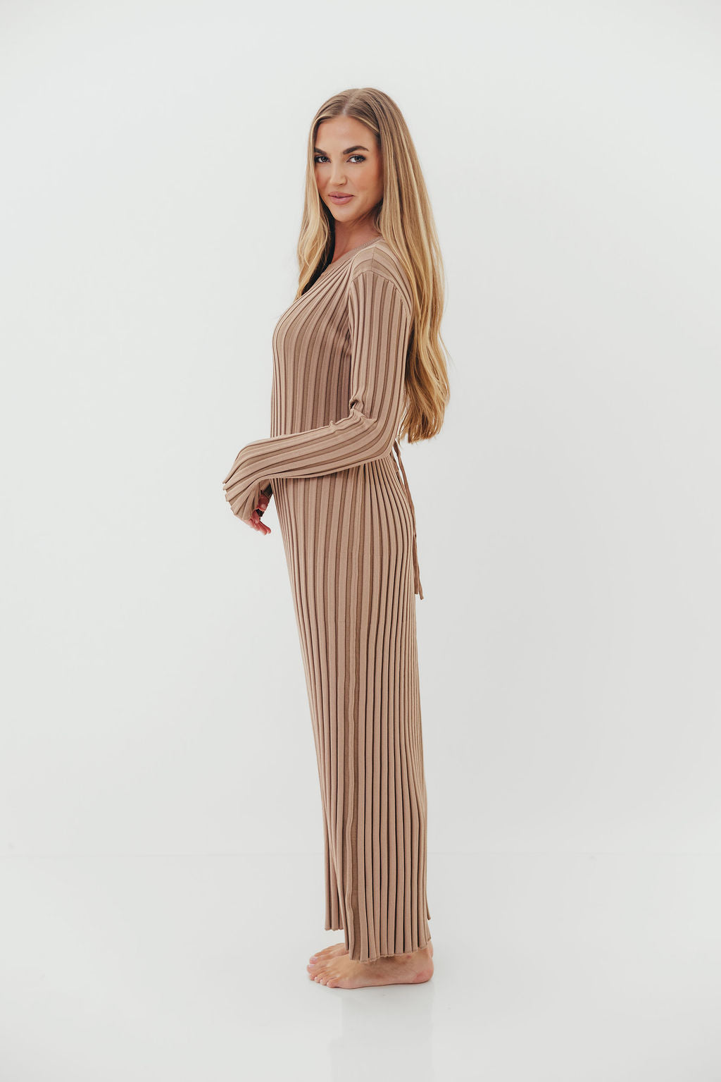 Colette Premium Long Sleeved Ribbed Knit Maxi Dress in Dark Natural - Bump Friendly