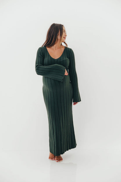 Hearth V-Neck Maxi Dress in Evergreen - Bump Friendly