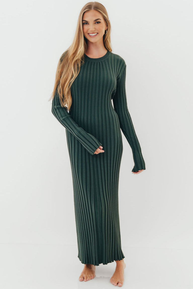 Colette Premium Long Sleeved Ribbed Knit Maxi Dress in Green - Bump Friendly
