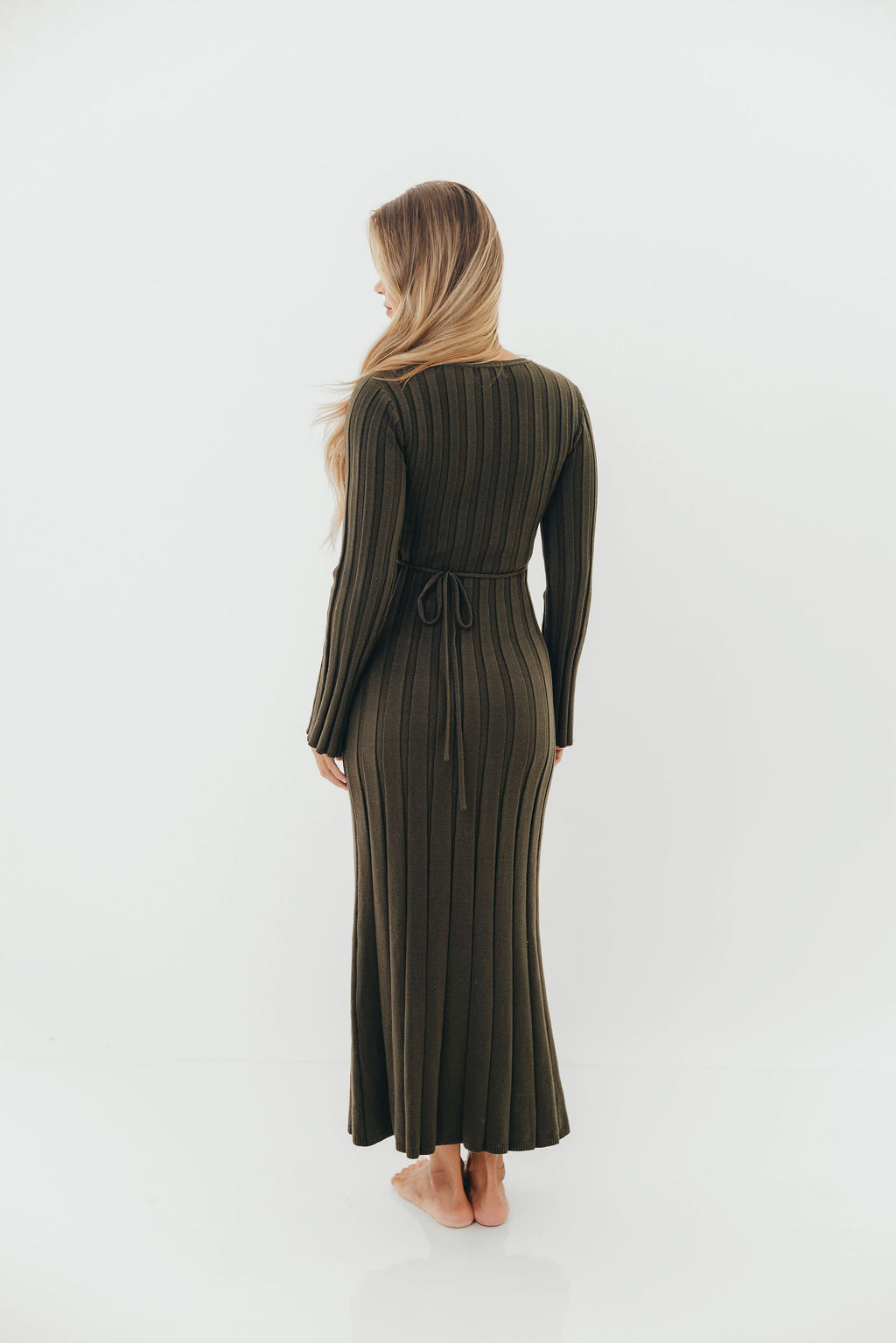 Colette Luxe Maxi Dress in Dark Evergreen