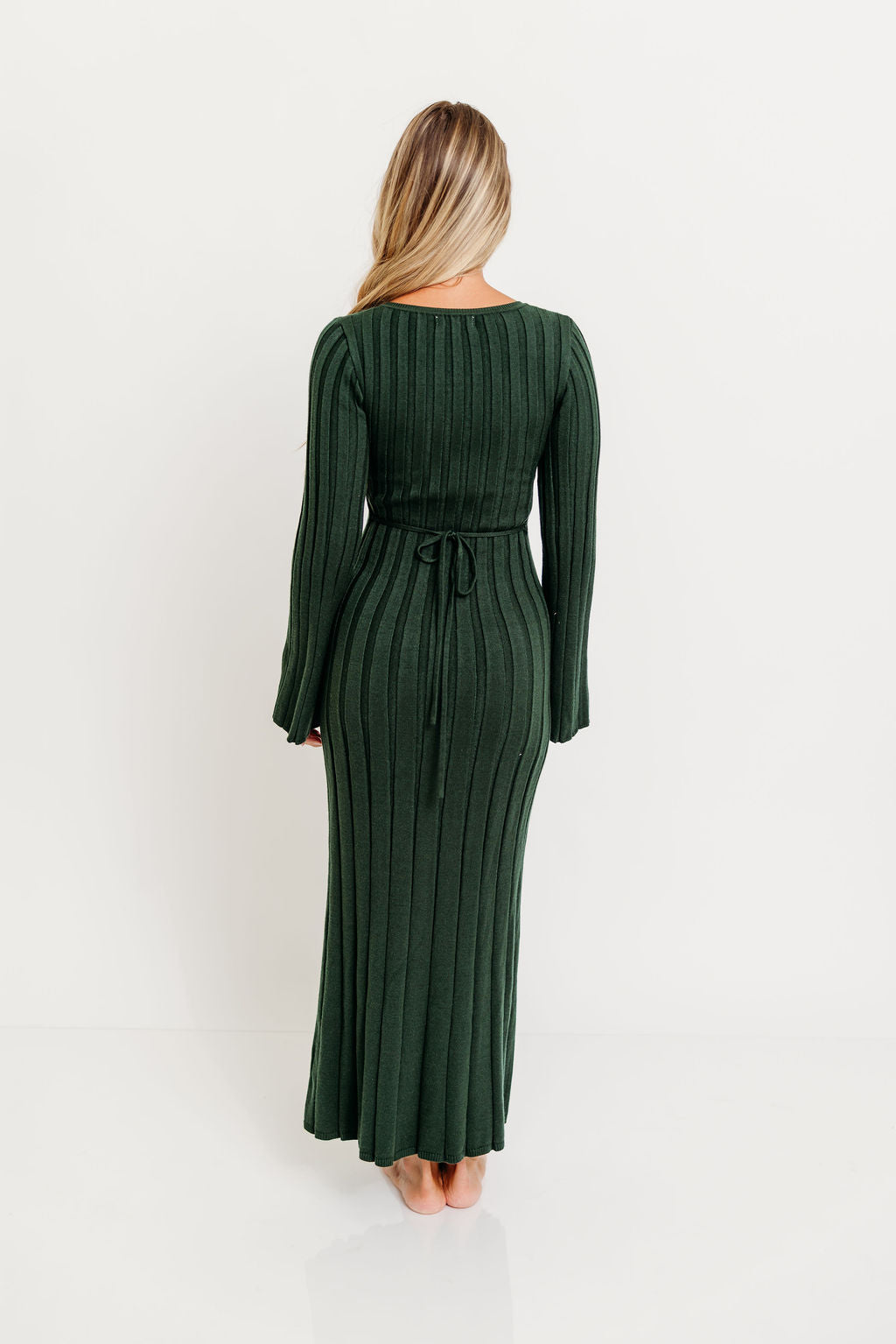 Hearth V-Neck Maxi Dress in Evergreen - Bump Friendly