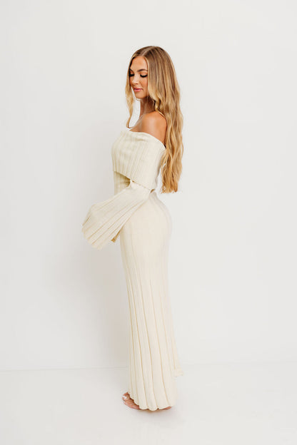 Evella Maxi Dress in Cream - Bump Friendly & Inclusive Sizing