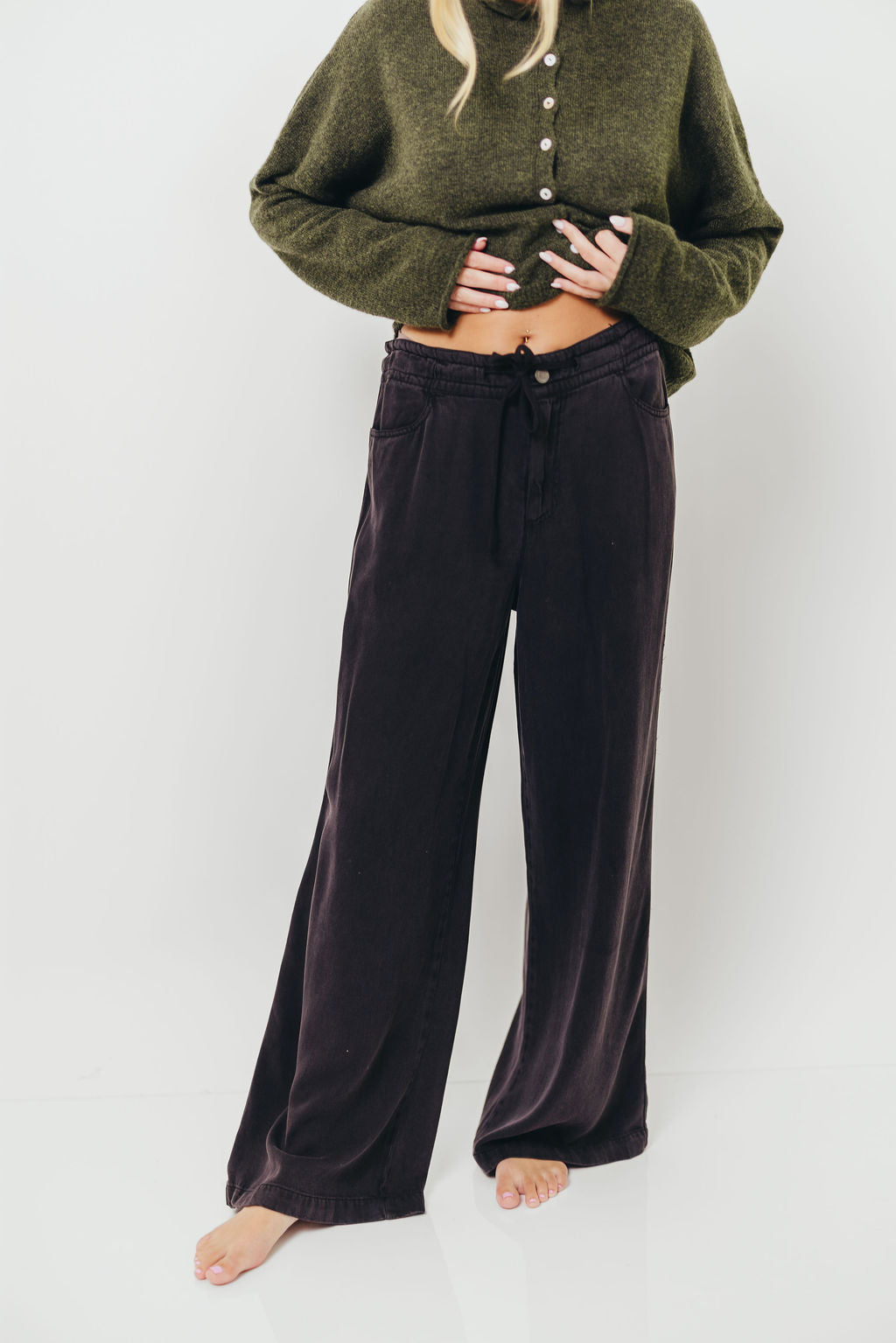 Everett Pants in Black